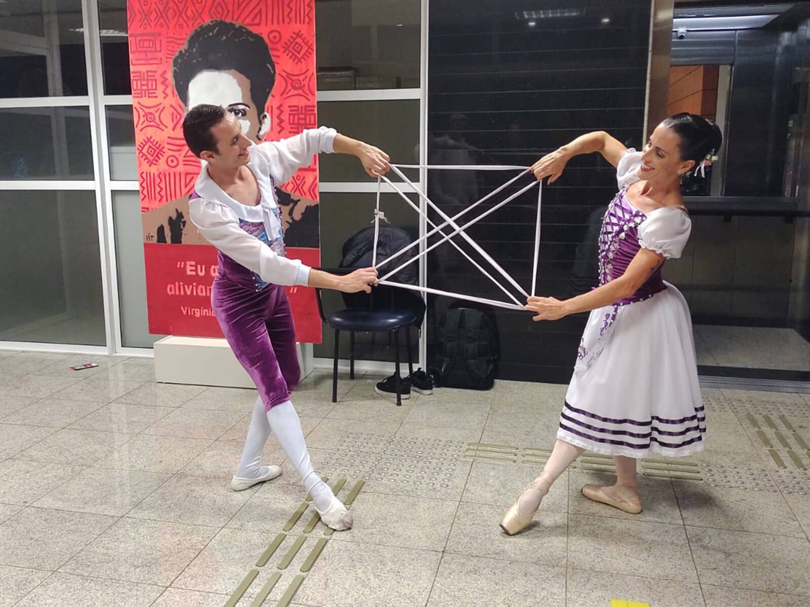 LA FILLE MAL GARDÉE 2